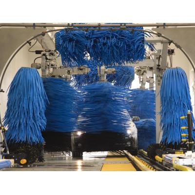 MacNeil have more than 2000 conveyor car washes operating in North America alone - put simply if you want the best car wash systems, you need MacNeil.