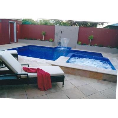 With Scheer Descent Water Feature with Spa