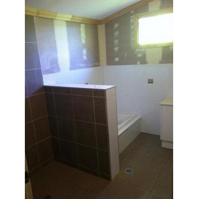 Deagon Bathroom