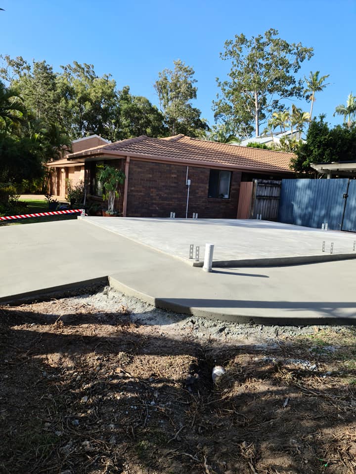 Expert concrete contractor services providing smooth, durable driveway and patio solutions. High-quality finishes, reliable construction. Transform your outdoor space with our professional concrete work.