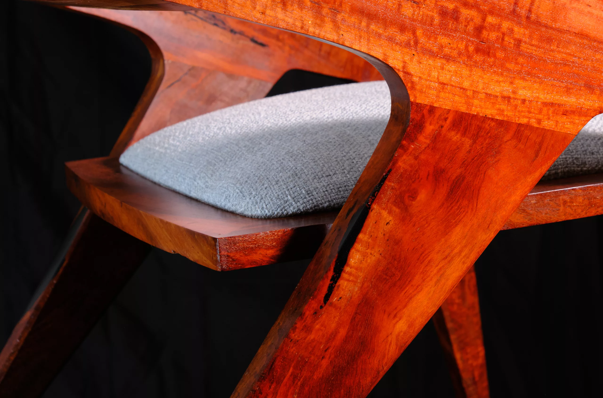 Lunniss Furniture