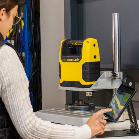 Connect COMBY: a mobile and benchtop dot-peen solution connected to a tablet