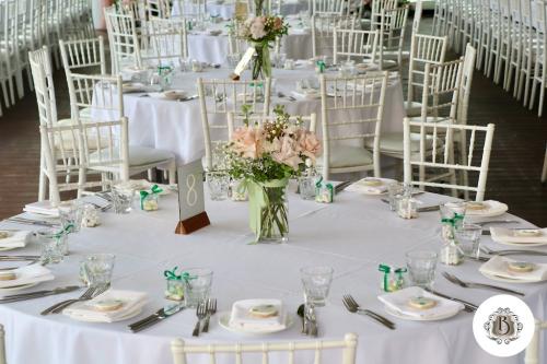 Hills Weddings & Events