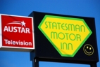 Logo for Statesman Motor Inn Accommodation Ararat